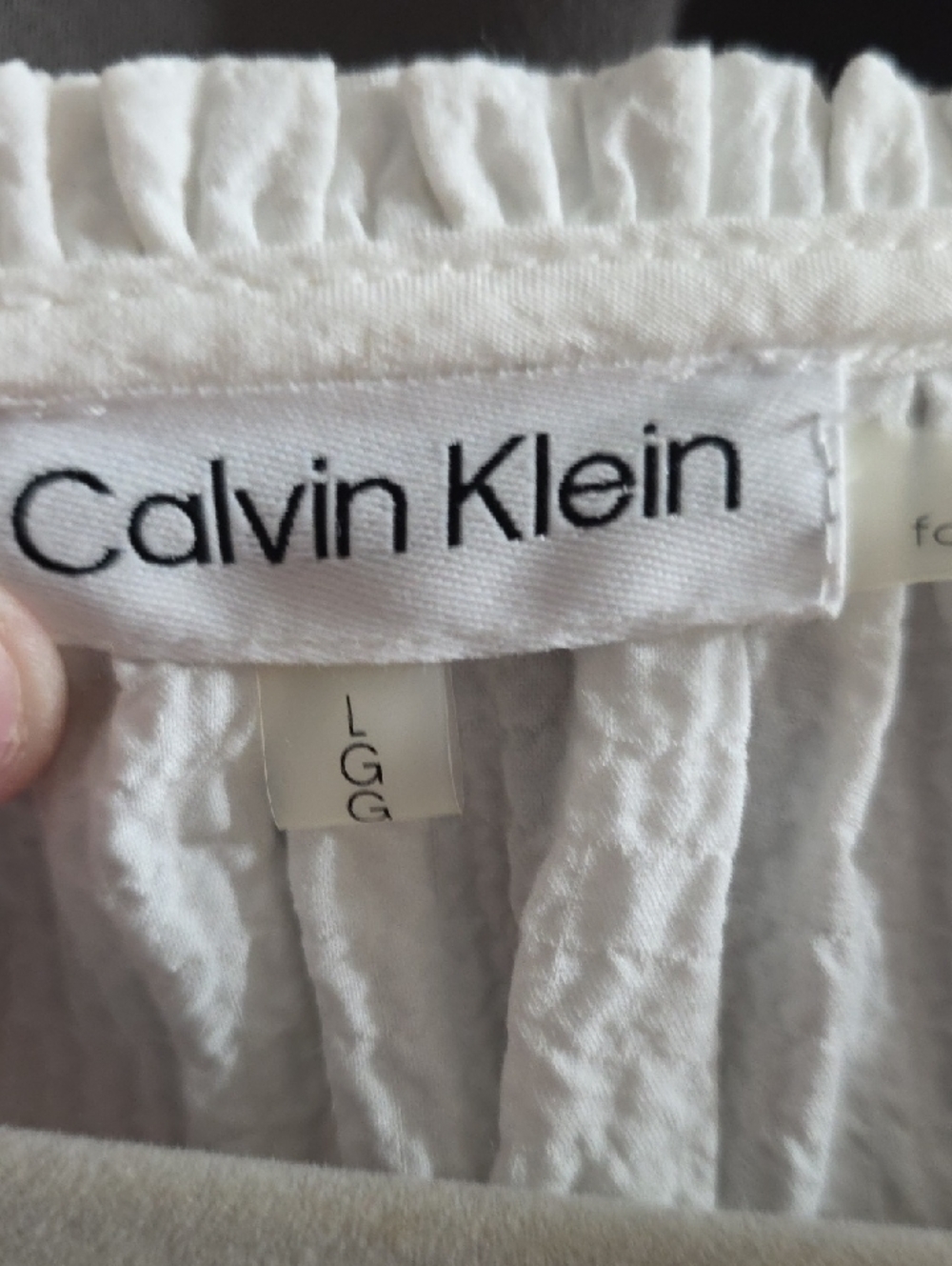 Calvin Klein Womens Blouse White V-Neck Peasant Style Lightweight Flowy Sz L EUC - Picture 2 of 11